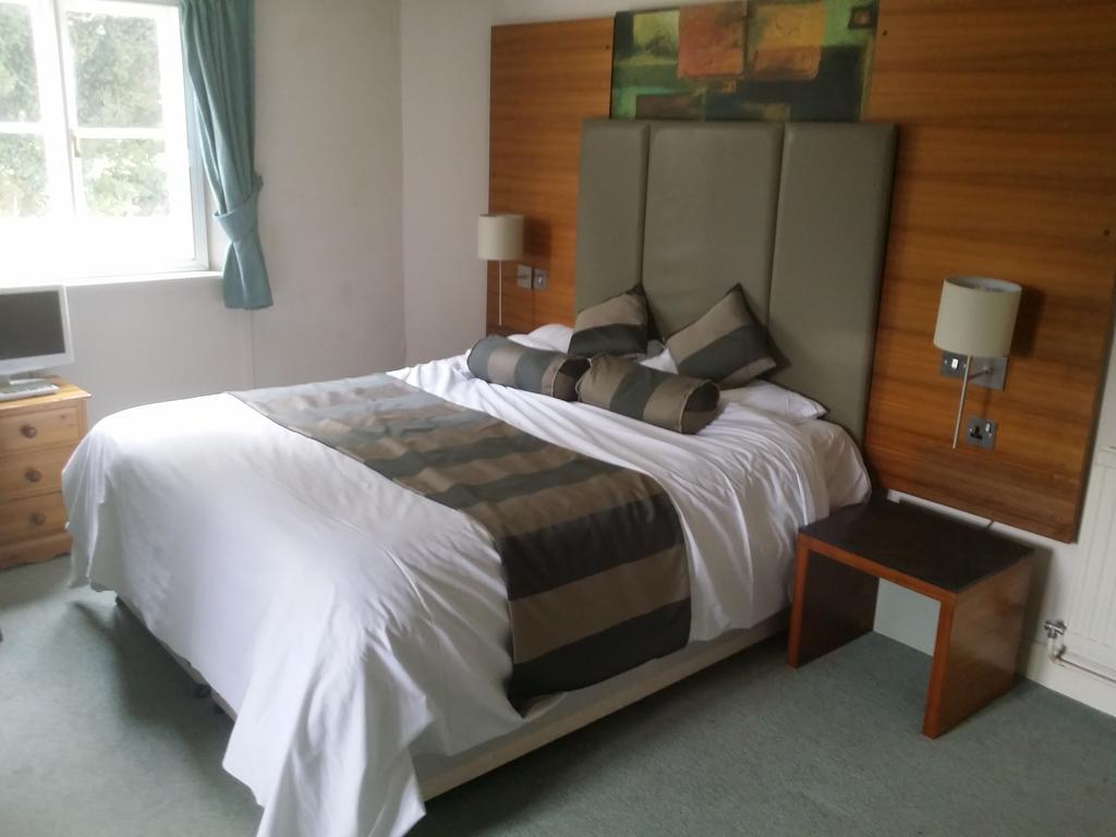 The Bull Hotel Downton  Bilik gambar